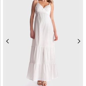 BRAND NEW NEVER WORN WHITE MATERNITY DRESS - A Pea In The Pod